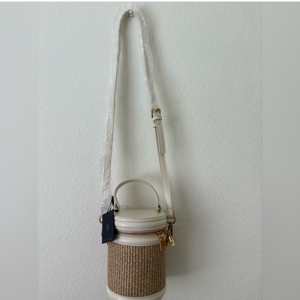 House of Harlow 1960 Cream and Tan Crossbody Bag with Gold Hardware - Picture 4 of 5